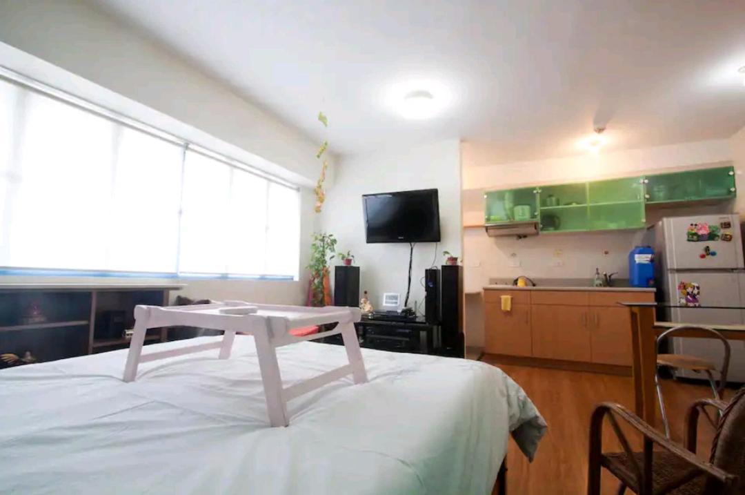 Отель Westparc Cedar Alabang Muntinlupa City Экстерьер фото